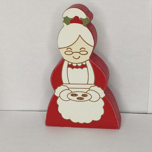 Mrs. Claus Bakery Gingerbread Cookie Plate Wood Tiered Tray Tabletop Decor - Picture 5 of 10